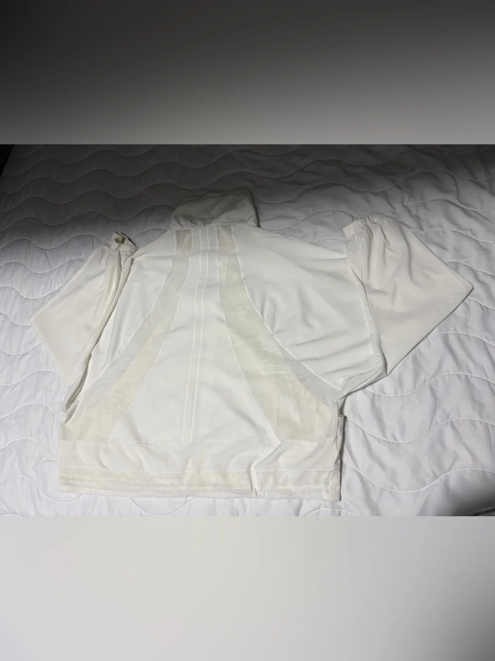 ALO Yoga Cream Lightweight Zip-Up Bomber Jacket